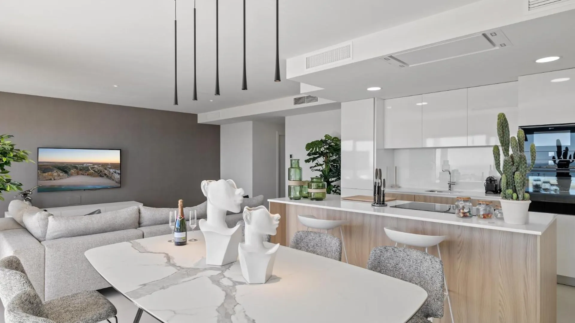 Nieuwbouwappartement La Cala De Mijas - 2 Slaapkamers - Uitzicht Op Golf En Zee Sitio de Calahonda 0*,  Spain