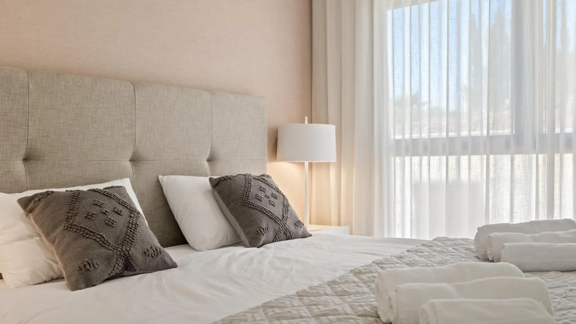 Nieuwbouwappartement La Cala De Mijas - 2 Slaapkamers - Uitzicht Op Golf En Zee Sitio de Calahonda
