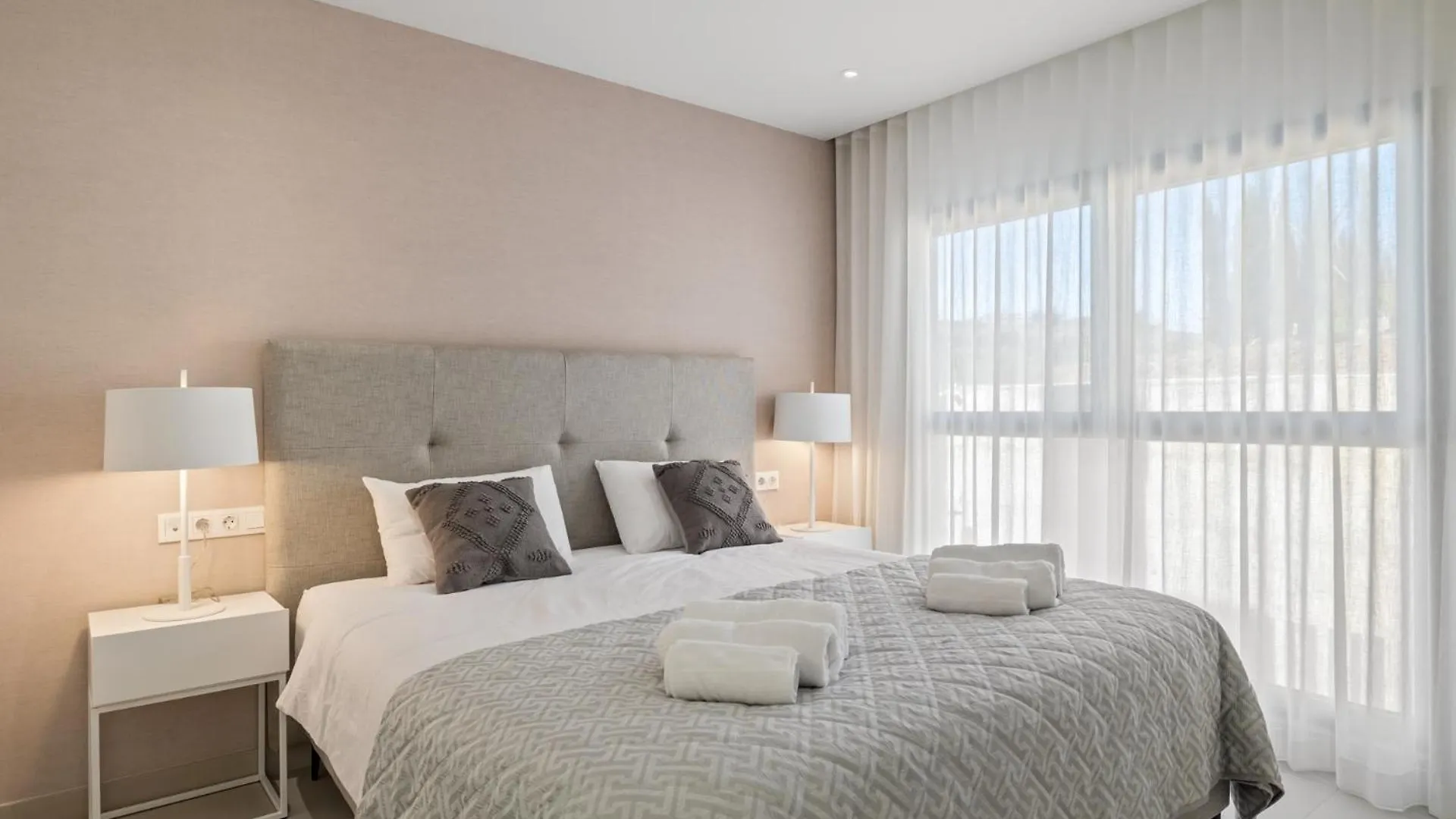 Nieuwbouwappartement La Cala De Mijas - 2 Slaapkamers - Uitzicht Op Golf En Zee Sitio de Calahonda Spain