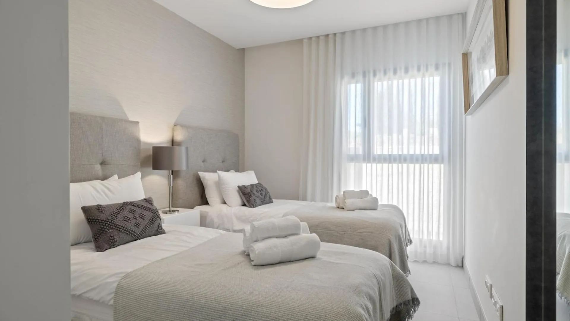Nieuwbouwappartement La Cala De Mijas - 2 Slaapkamers - Uitzicht Op Golf En Zee Sitio de Calahonda 0*,  Spain